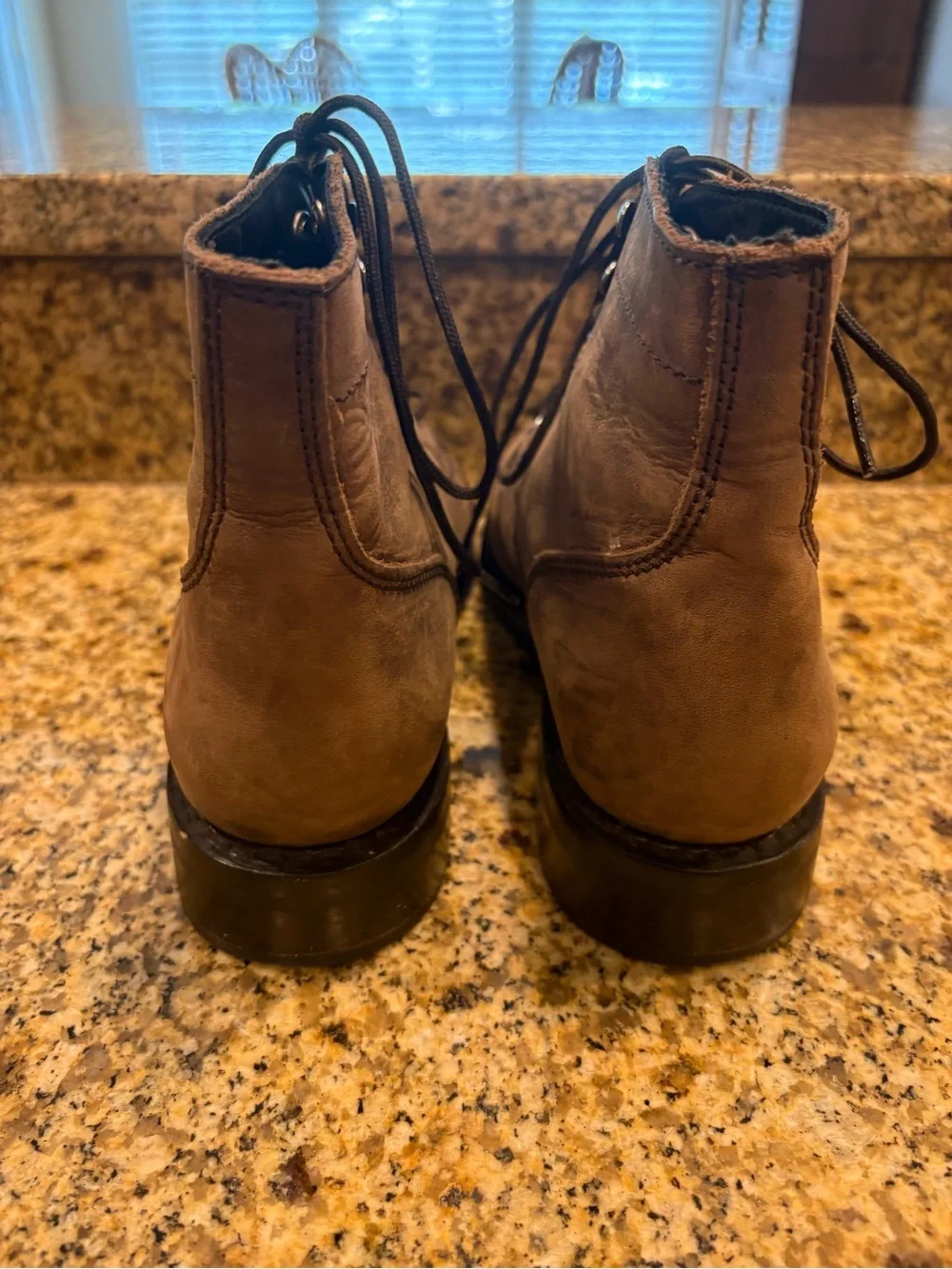 Thursday Everyday Boots size 9 Leather Cap Toe Lace-up